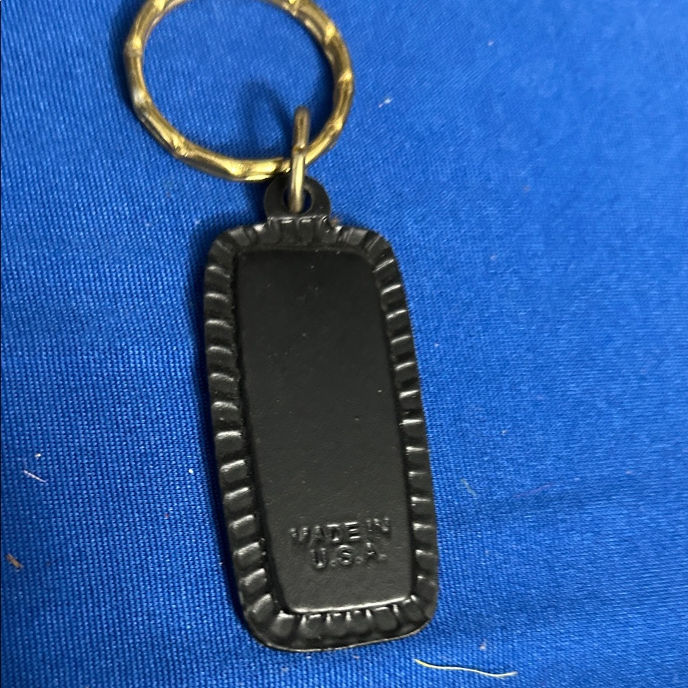 Keychain Accessory - Black - Picture 4 of 7